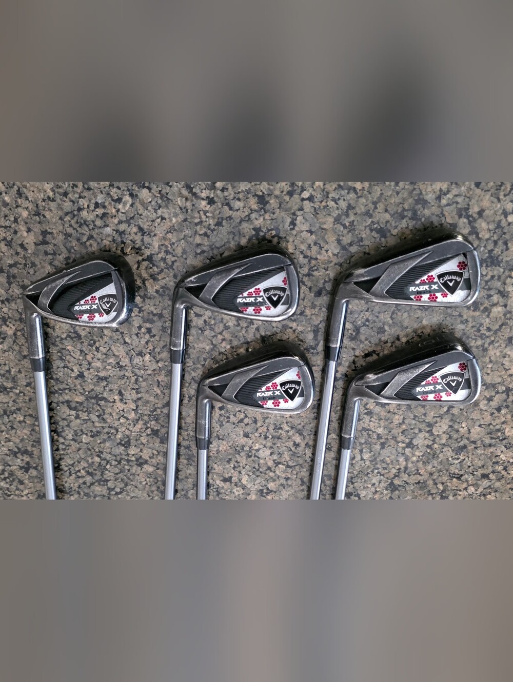 Callaway Golf RAZR X Black Women's iron set 6,7,8,9 and P wedge Graphite shaft